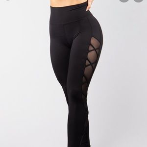 BuffBunny Cross My Heart Leggings, Black, XS